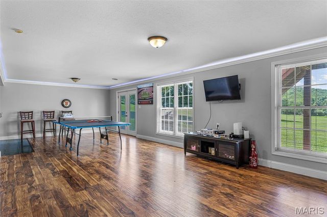 210 Buzzard Rock Road, Farmington, MO 63640