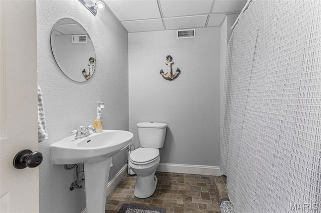 210 Buzzard Rock Road, Farmington, MO 63640