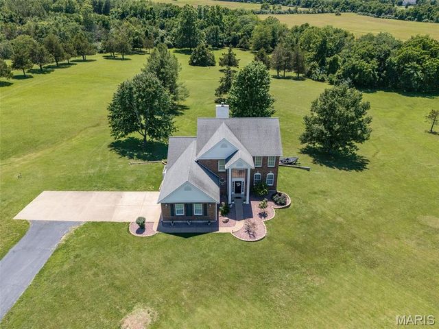 210 Buzzard Rock Road, Farmington, MO 63640