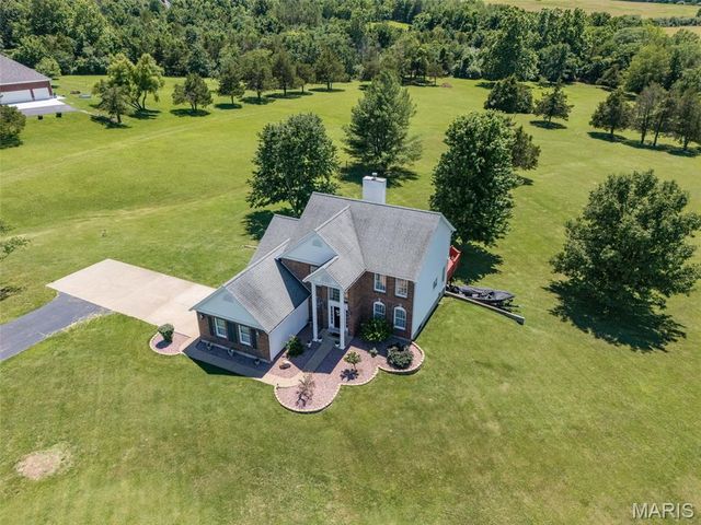 210 Buzzard Rock Road, Farmington, MO 63640