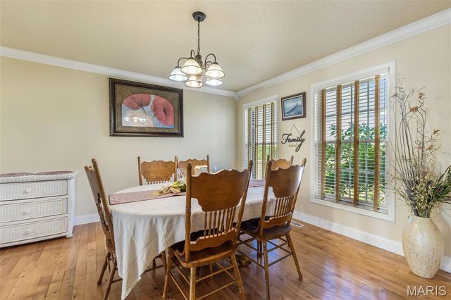 210 Buzzard Rock Road, Farmington, MO 63640