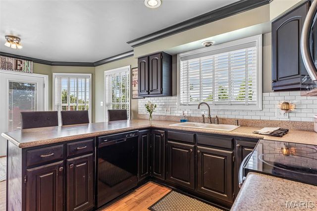 210 Buzzard Rock Road, Farmington, MO 63640