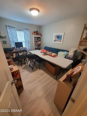 417 Banana Cay Dr Apt D, South Daytona, FL 32119
