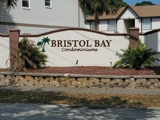 417 Banana Cay Dr Apt D, South Daytona, FL 32119