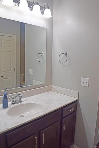 3030 Capstone Court, Newburgh, IN 47630