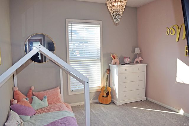 3030 Capstone Court, Newburgh, IN 47630