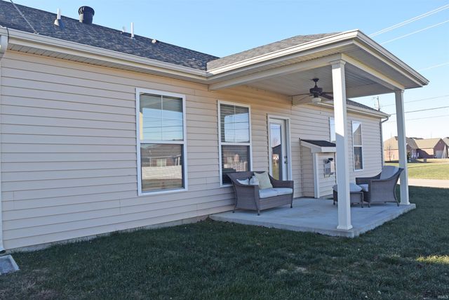 3030 Capstone Court, Newburgh, IN 47630