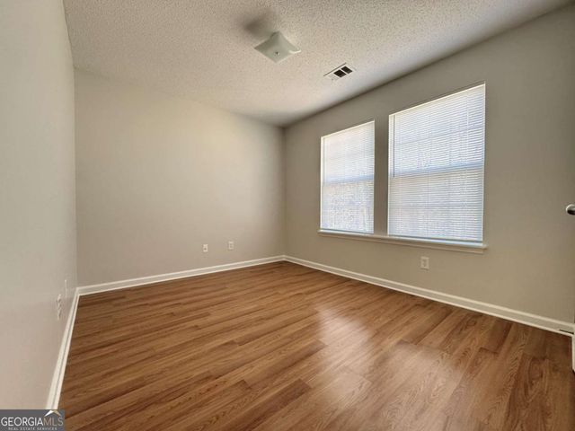 7854 Lake Crest Way, Douglasville, GA 30134