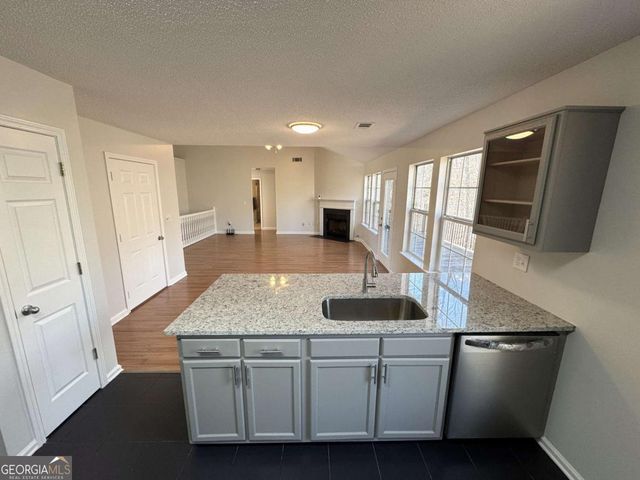 7854 Lake Crest Way, Douglasville, GA 30134