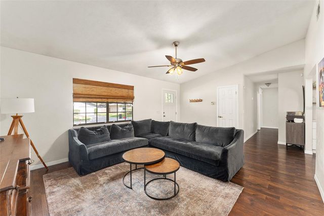 4321 NW 20TH STREET, Gainesville, FL 32605