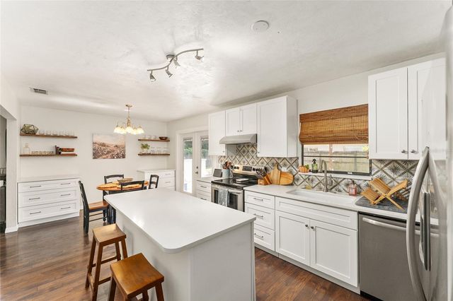 4321 NW 20TH STREET, Gainesville, FL 32605