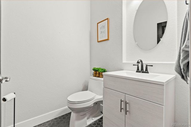 7463 Soapstone Way, Castle Rock, CO 80108