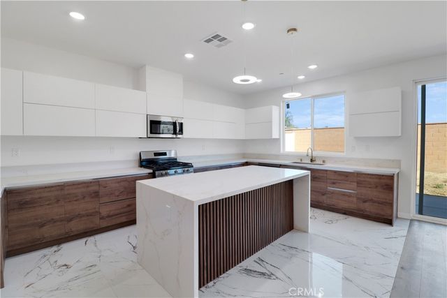 14416 Buvan Court, Moreno Valley, CA 92555