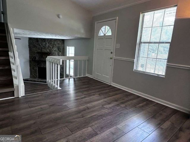 4013 Mckinley Drive, Snellville, GA 30039