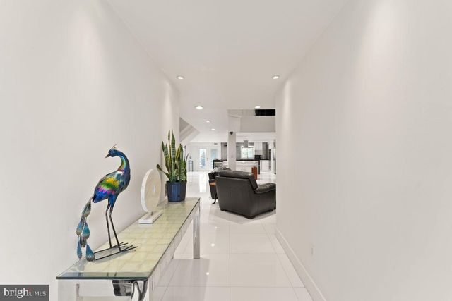 15192 HARRISON HILL LN, Leesburg, VA 20176