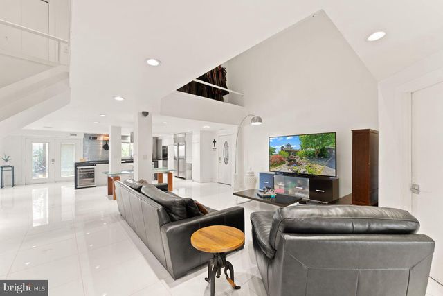 15192 HARRISON HILL LN, Leesburg, VA 20176