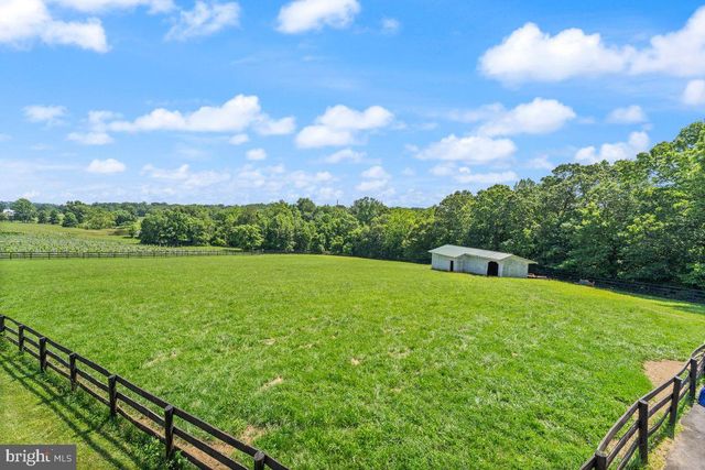 15192 HARRISON HILL LN, Leesburg, VA 20176