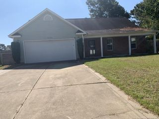 4235 Redspire Lane, Fayetteville, NC 28306