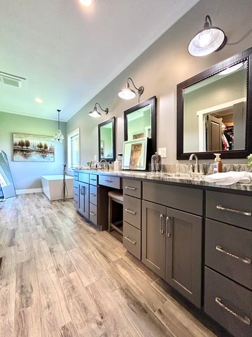 218 Gladstone Wesley Road, Science Hill, KY 42553