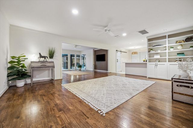 4111 Martinshire Drive, Houston, TX 77025