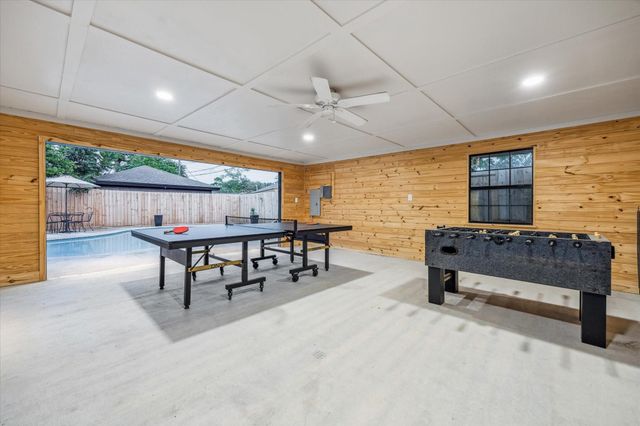 4111 Martinshire Drive, Houston, TX 77025