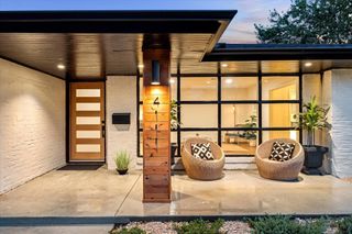 4111 Martinshire Drive, Houston, TX 77025