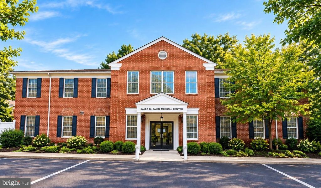 110 CHESLEY DR, MEDIA, PA 19063 — exterior