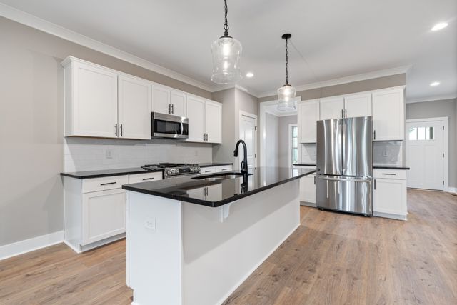 116 Stewarts Landing Dr, Mount Juliet, TN 37122