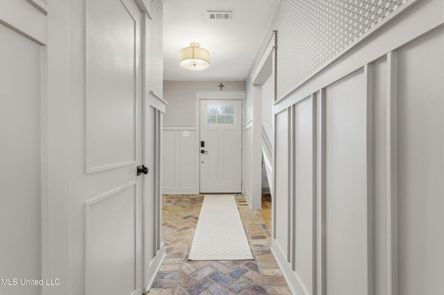 17079 Gina Lane, Gulfport, MS 39503