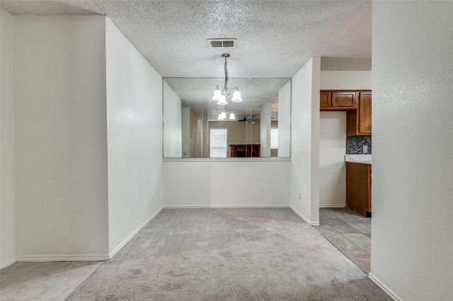 2617 Isbella Drive, Grand Prairie, TX 75052