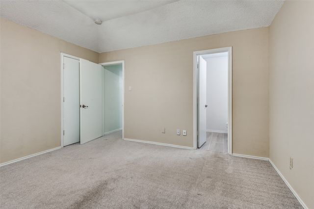 2617 Isbella Drive, Grand Prairie, TX 75052