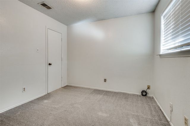 2617 Isbella Drive, Grand Prairie, TX 75052