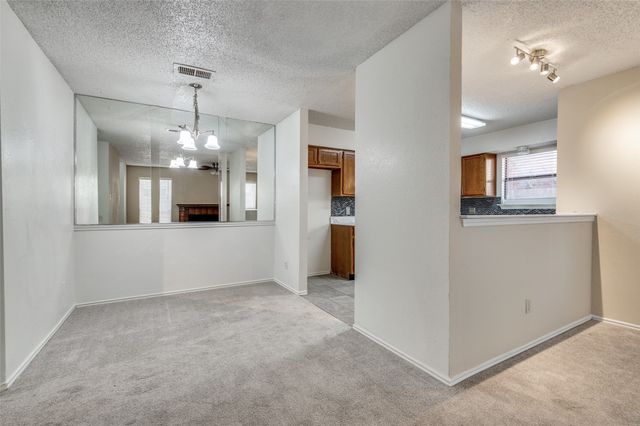 2617 Isbella Drive, Grand Prairie, TX 75052