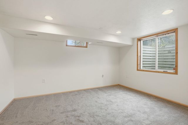 7505 N Altamont St, Spokane, WA 99217