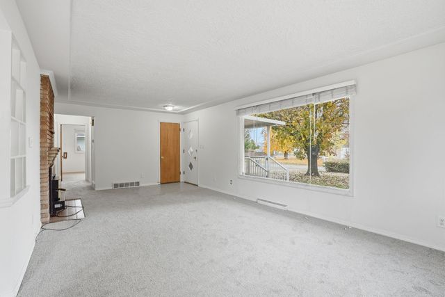 7505 N Altamont St, Spokane, WA 99217