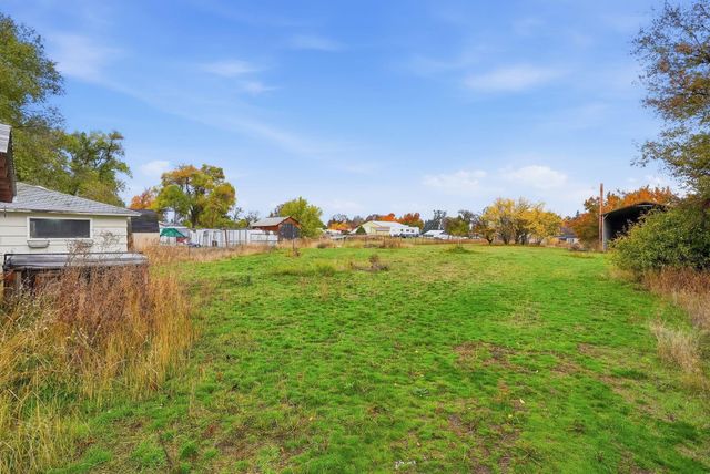 7505 N Altamont St, Spokane, WA 99217