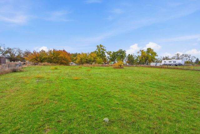 7505 N Altamont St, Spokane, WA 99217