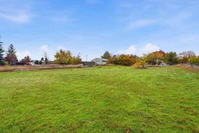 7505 N Altamont St, Spokane, WA 99217