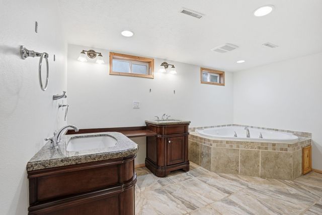 7505 N Altamont St, Spokane, WA 99217