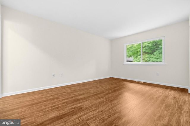 5699 SUMMER OAK WAY, Burke, VA 22015