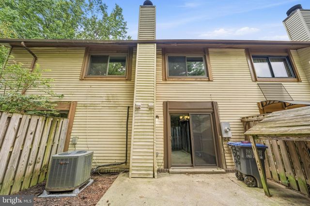 5699 SUMMER OAK WAY, Burke, VA 22015