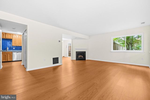 5699 SUMMER OAK WAY, Burke, VA 22015