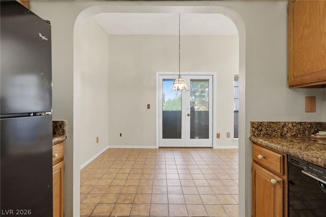 1751 East Reno Avenue 221, Las Vegas, NV 89119
