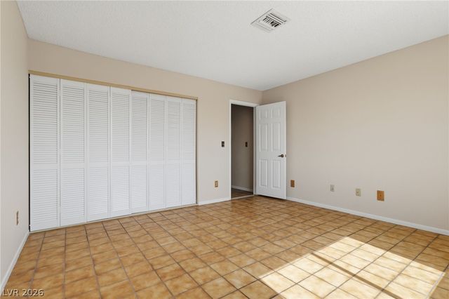 1751 East Reno Avenue 221, Las Vegas, NV 89119
