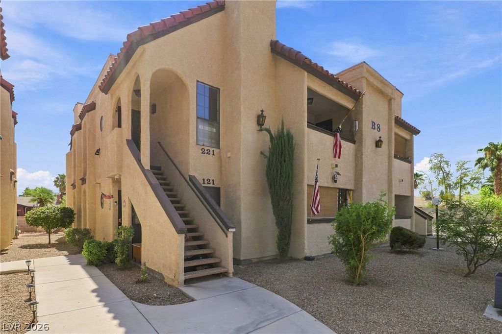 1751 East Reno Avenue 221, Las Vegas, NV 89119