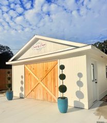 26087 Juban Rd, Denham Springs, LA 70726