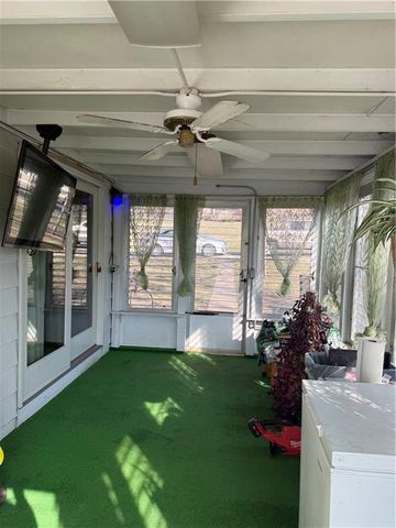 2520 Westminister Lane, St Joseph, MO 64503