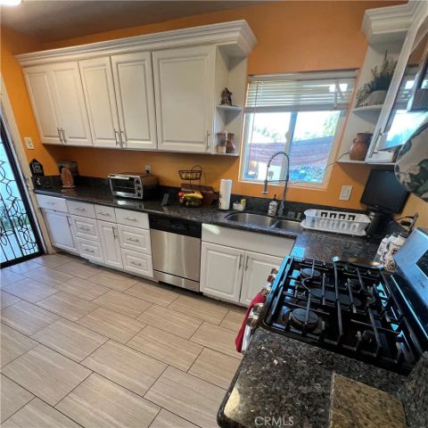 3999 Platt, Lynwood, CA 90262