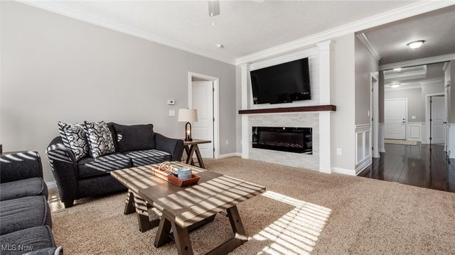 10252 Summersweet Way, Plain City, OH 43064