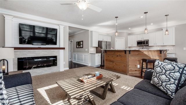 10252 Summersweet Way, Plain City, OH 43064